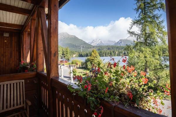 Entspannung im Štrbské pleso mit Frühstück