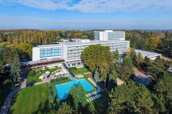 Splendid Grand Ensana Health Spa Hotels ***