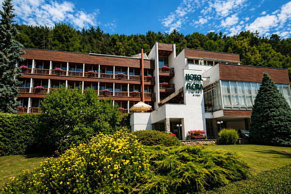 Hotel Flora ***