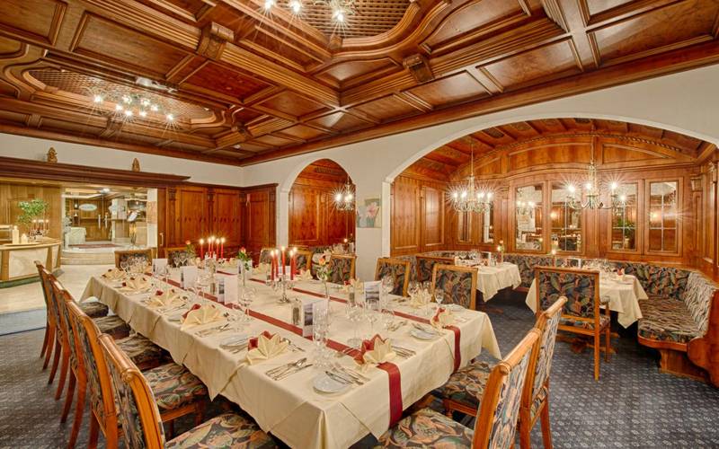 Thermenwelt Hotel Pulverer *****