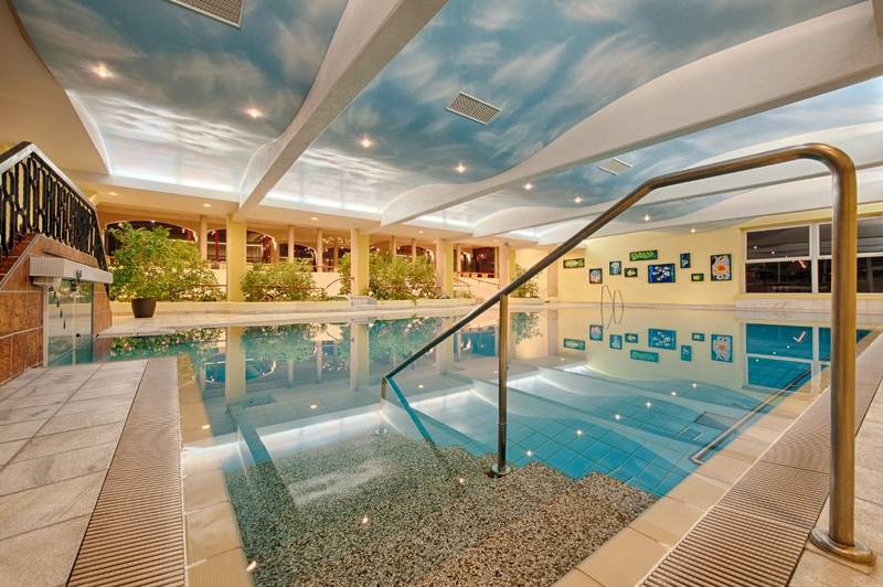 Thermenwelt Hotel Pulverer *****