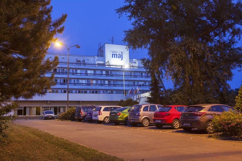 Hotel Máj ***