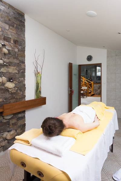 Kontakt wellness hotel ****