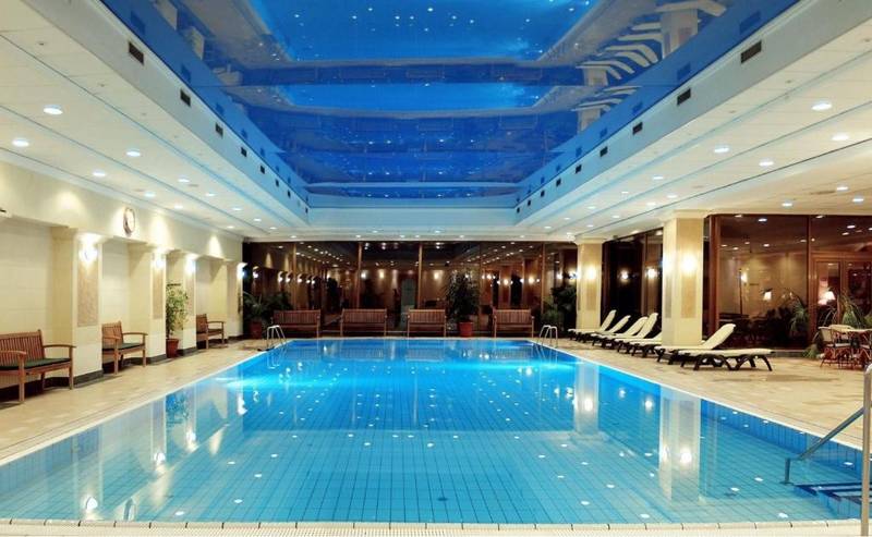Thermal Health Spa Resort Margitsziget ****