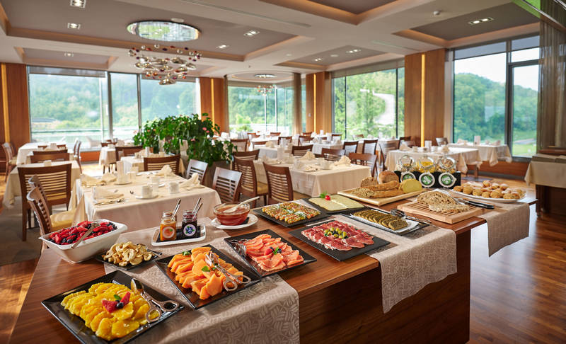Atlantida Boutique Hotel *****