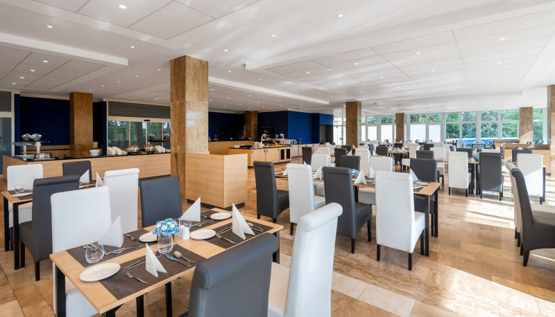 Hunguest Hotel Helios ****