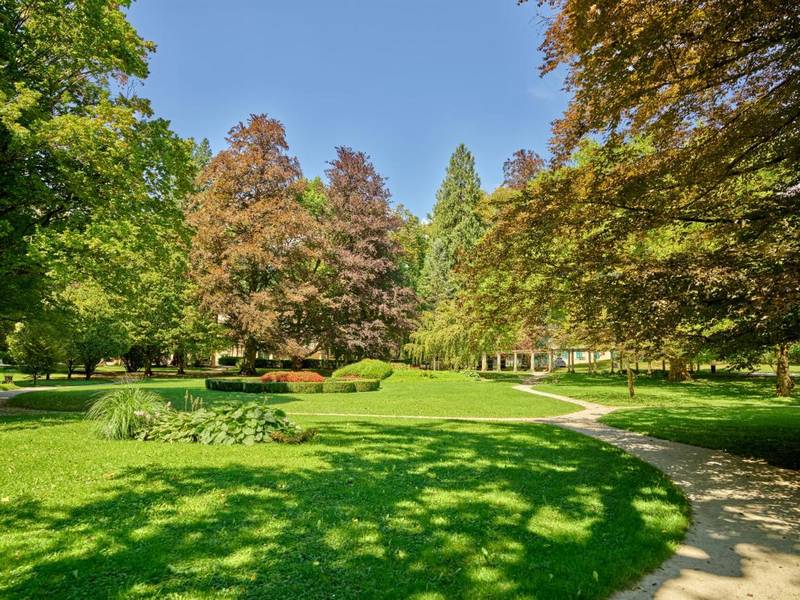 Boutique-Hotel Dobrna ****