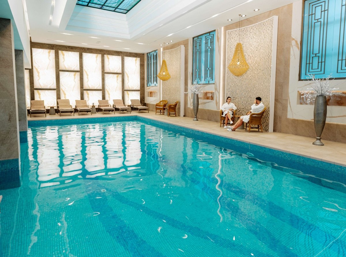 LIGHT-Behandlungsaufenthalt zur Regeneration und Entspannung - Thermia Palace
