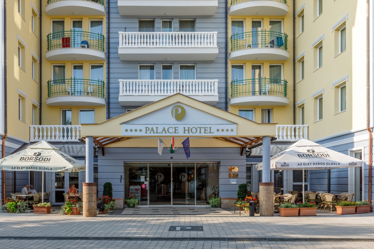 Palace Hotel ****