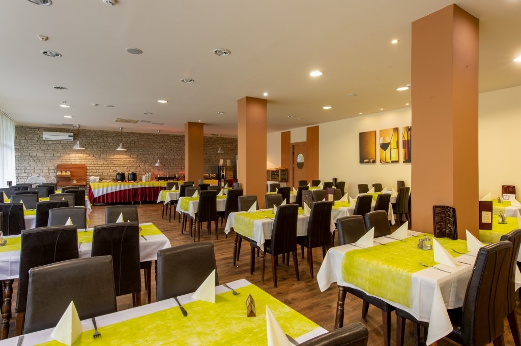 FIT Hotel ***