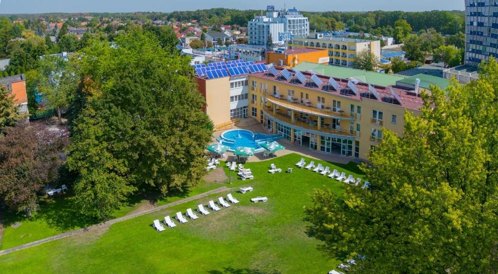 Hunguest Hotels Zrt. Hotel APOLLO ****