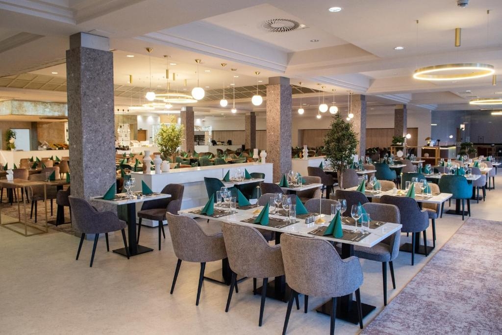 Hotel Azur ****