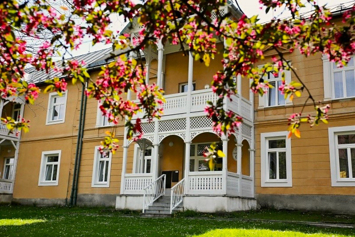 Kurhaus Fontána **
