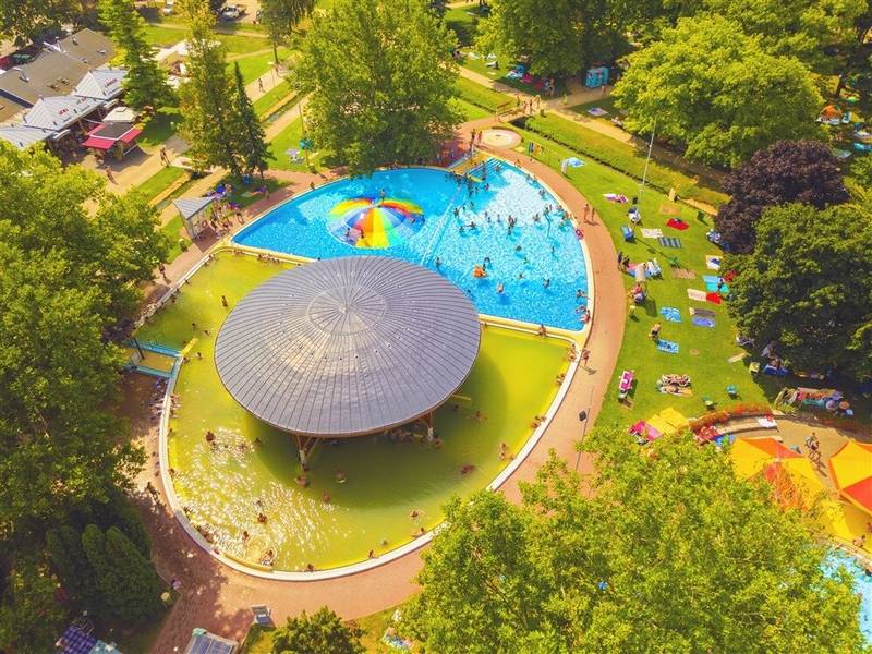 Feiertage 2026 - Repce Gold