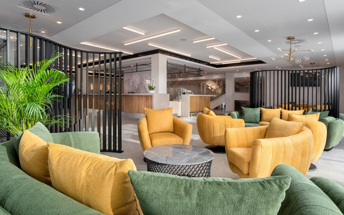 Hunguest Hotel Flora ****