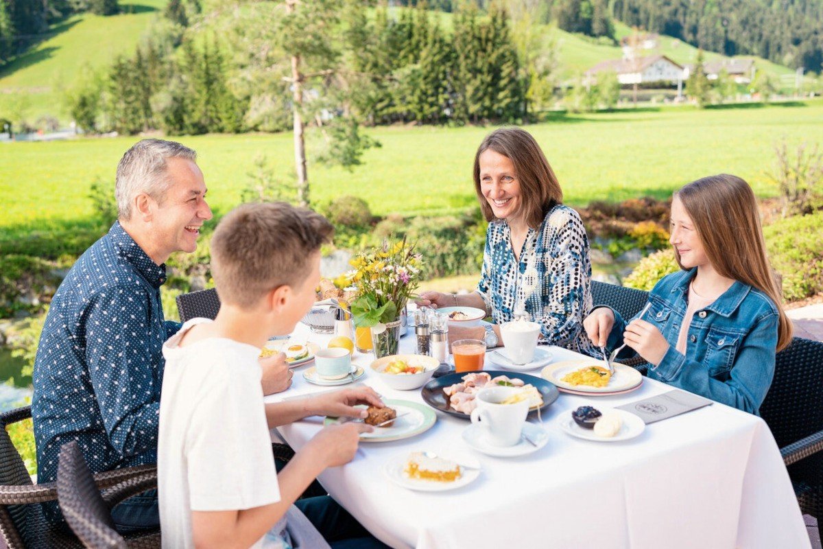 Übernachtung mit Halbpension SOMMER 