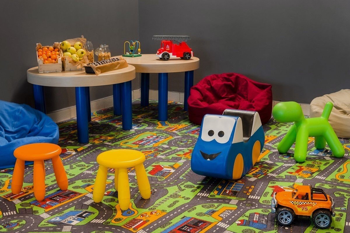 Hotel Park Inn Sarvar ****