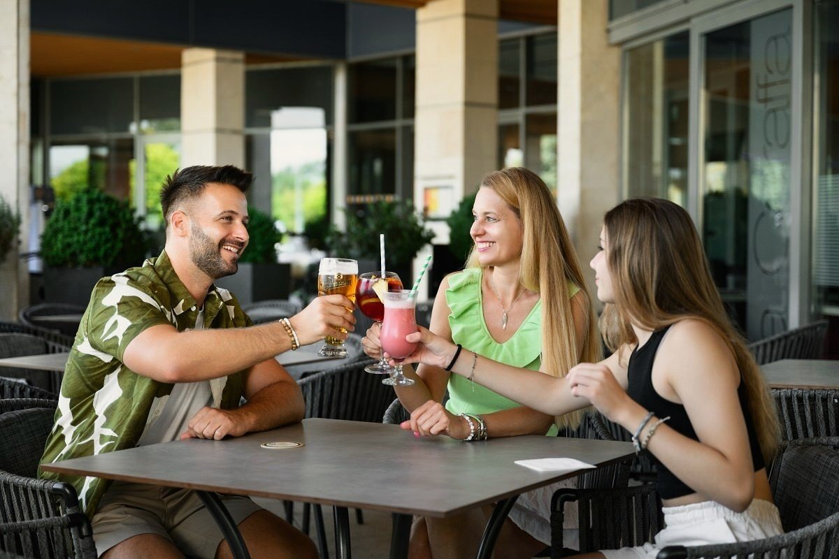 Hotel Park Inn Sarvar ****