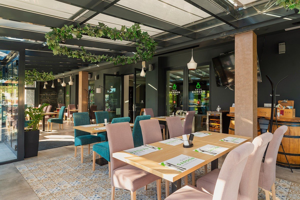 Onyx Luxus-Aparthotel ****