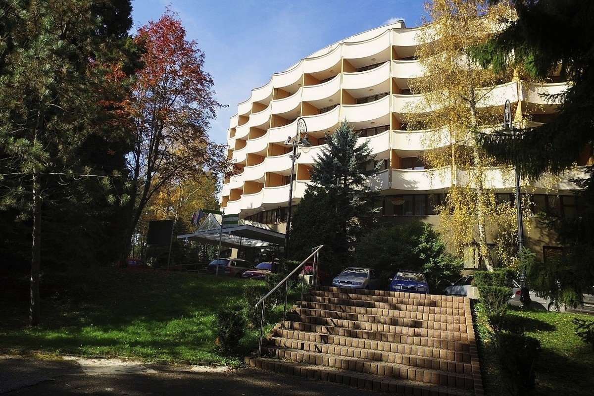 Kurhaus Bôrina (Baník) ***