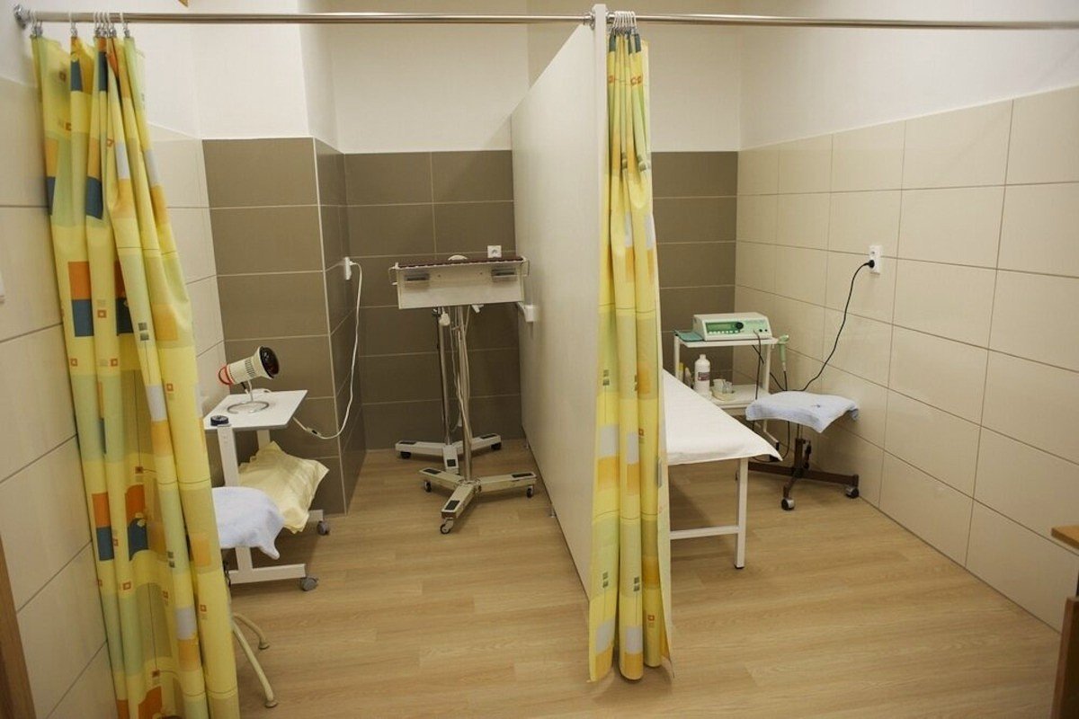 Medizinisches Heim Rimava ***