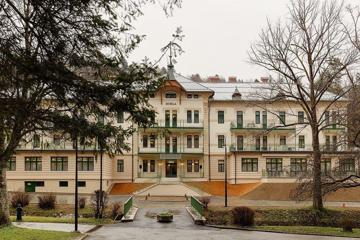Renovierung des Dukla Hotels im Kurort Bardejov