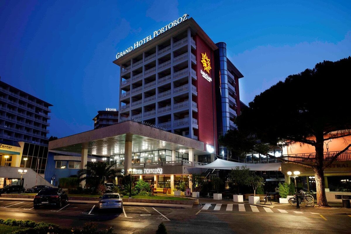 Grand hotel Portoroz ****
