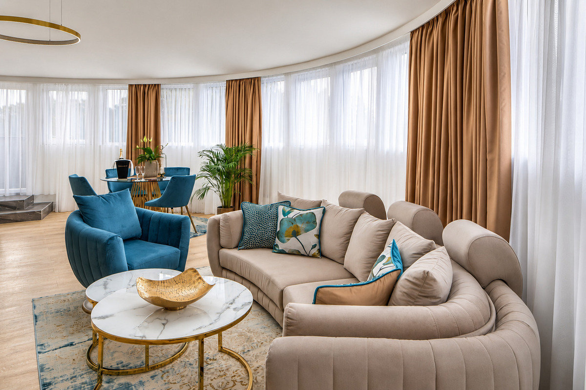 Lotus Suite