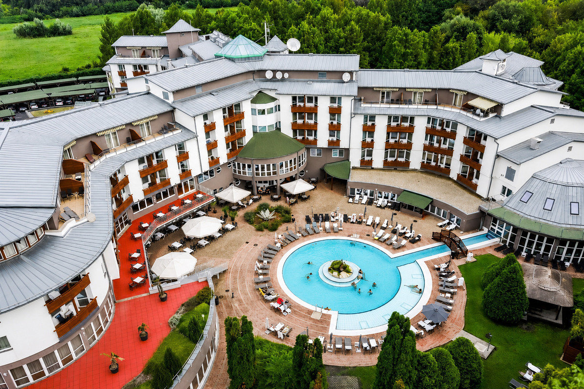 Lotus Therme Hotel & Spa *****