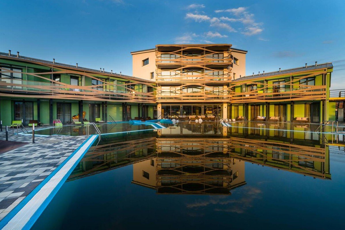 Hotel Galeria Thermal Bešeňová ****