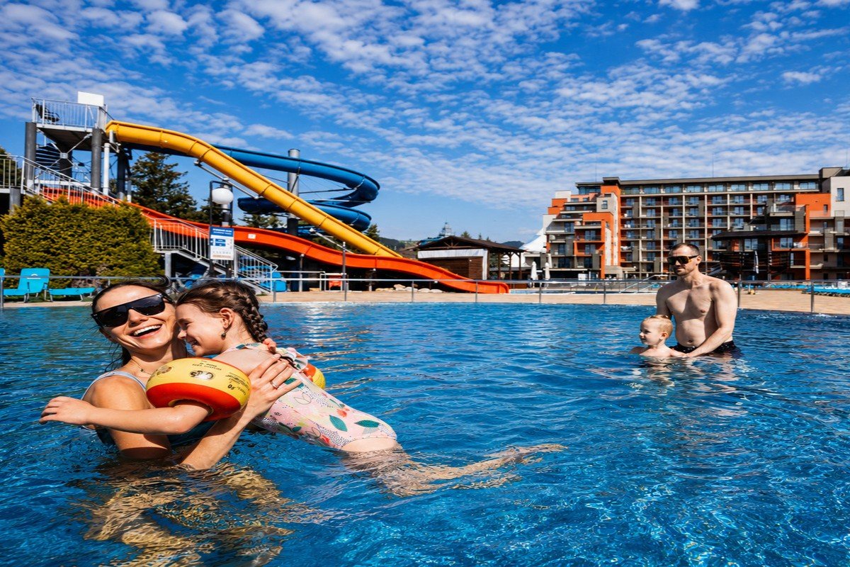 Unterbringung mit Halbpension + Eintritte in den Wasserpark