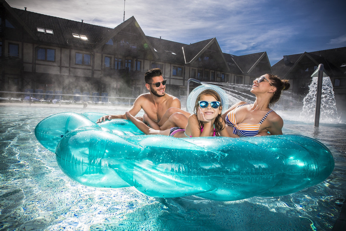 Unterbringung mit dem Frühstück + Eintritte in den Wasserpark