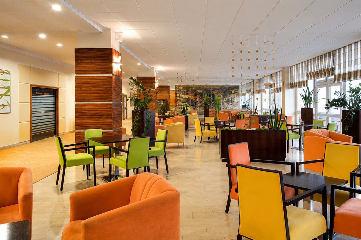 Hotel Akademik Behounek ***