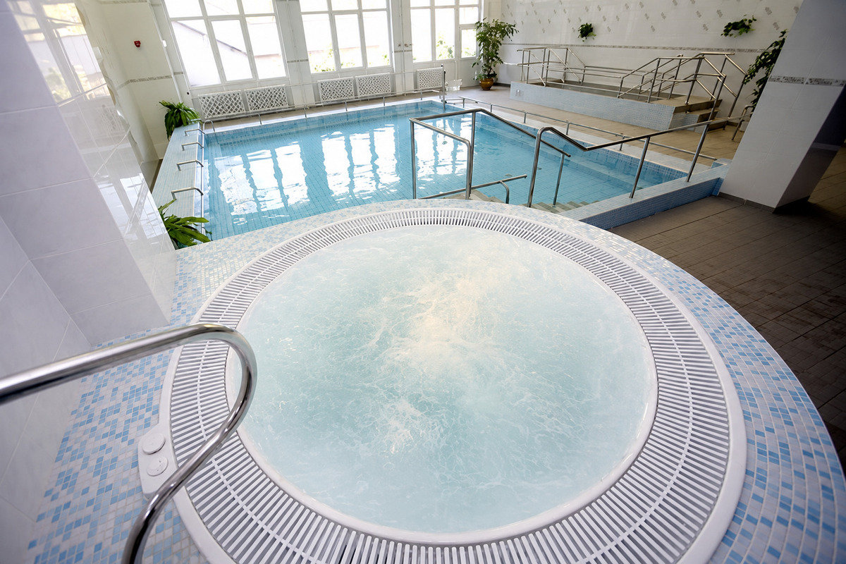 Hotel Akademik Behounek ***