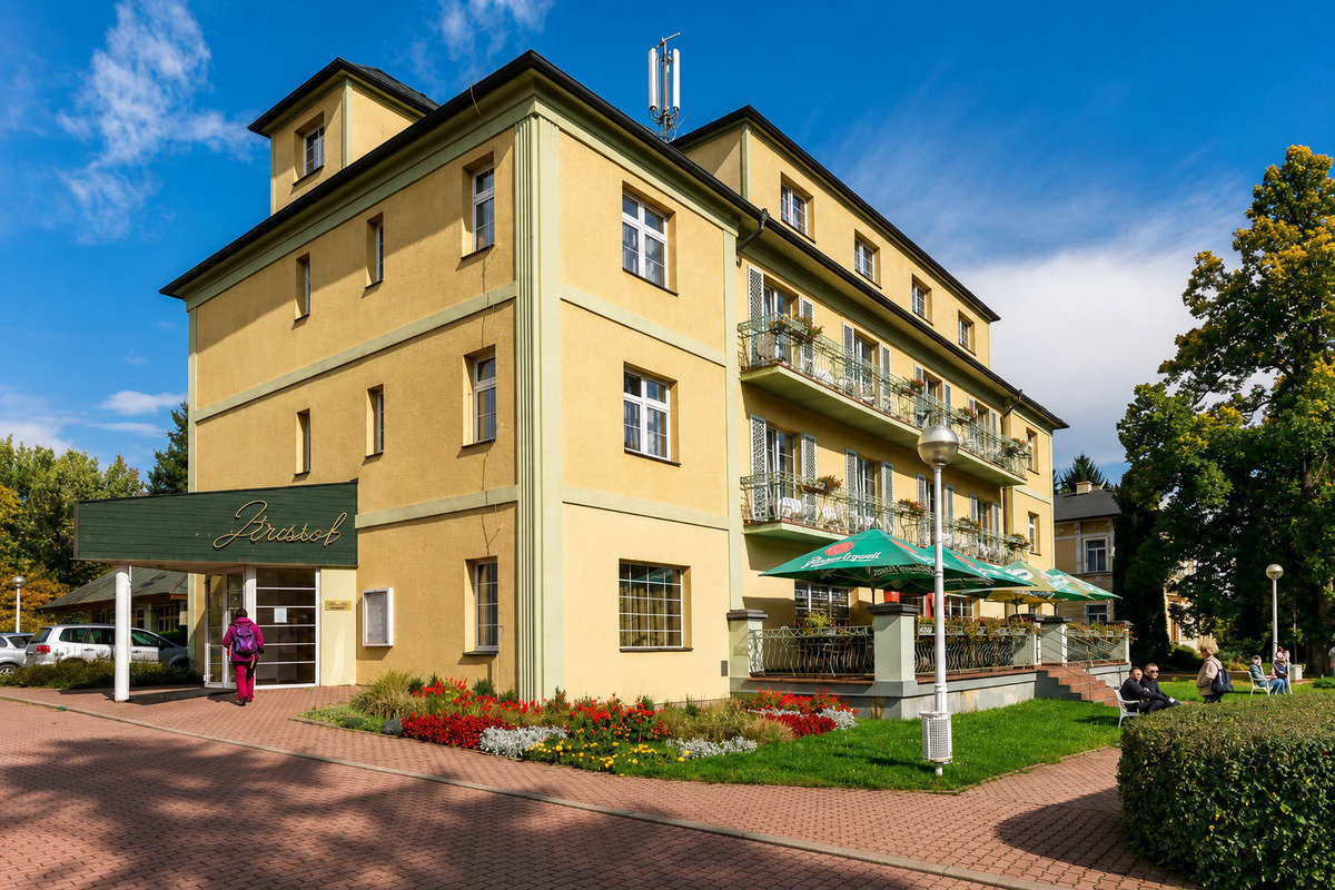 Kurhotel Jirásek ***