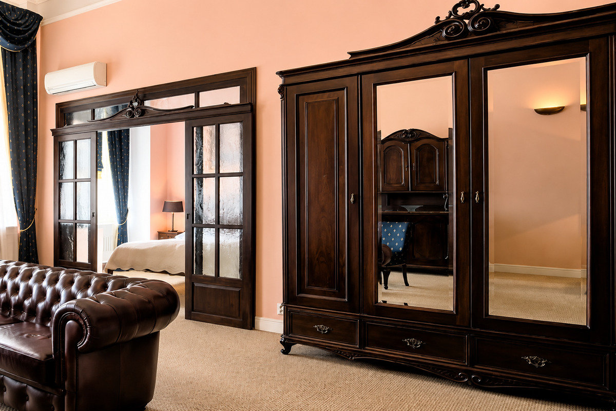 Kaiser Suite