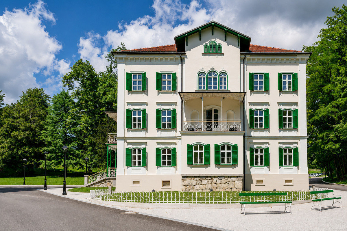 Boutique-Hotel Dobrna ****