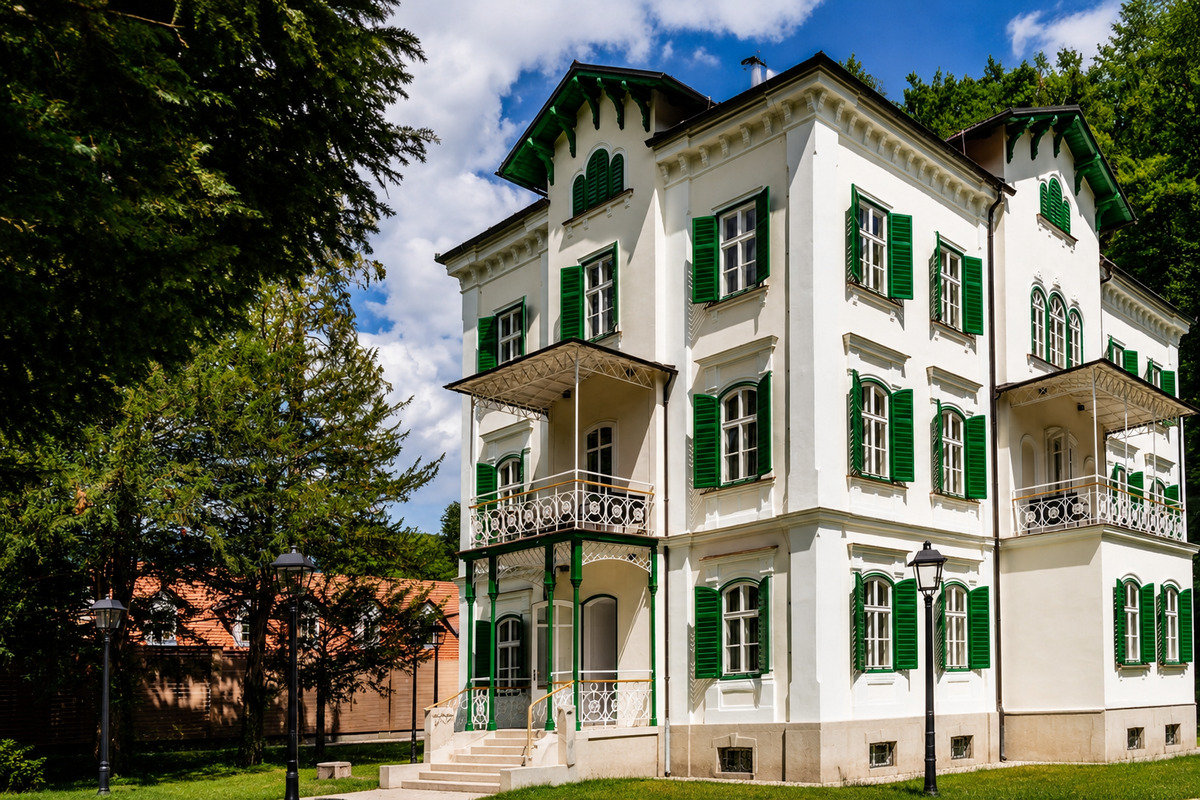 Boutique-Hotel Dobrna ****