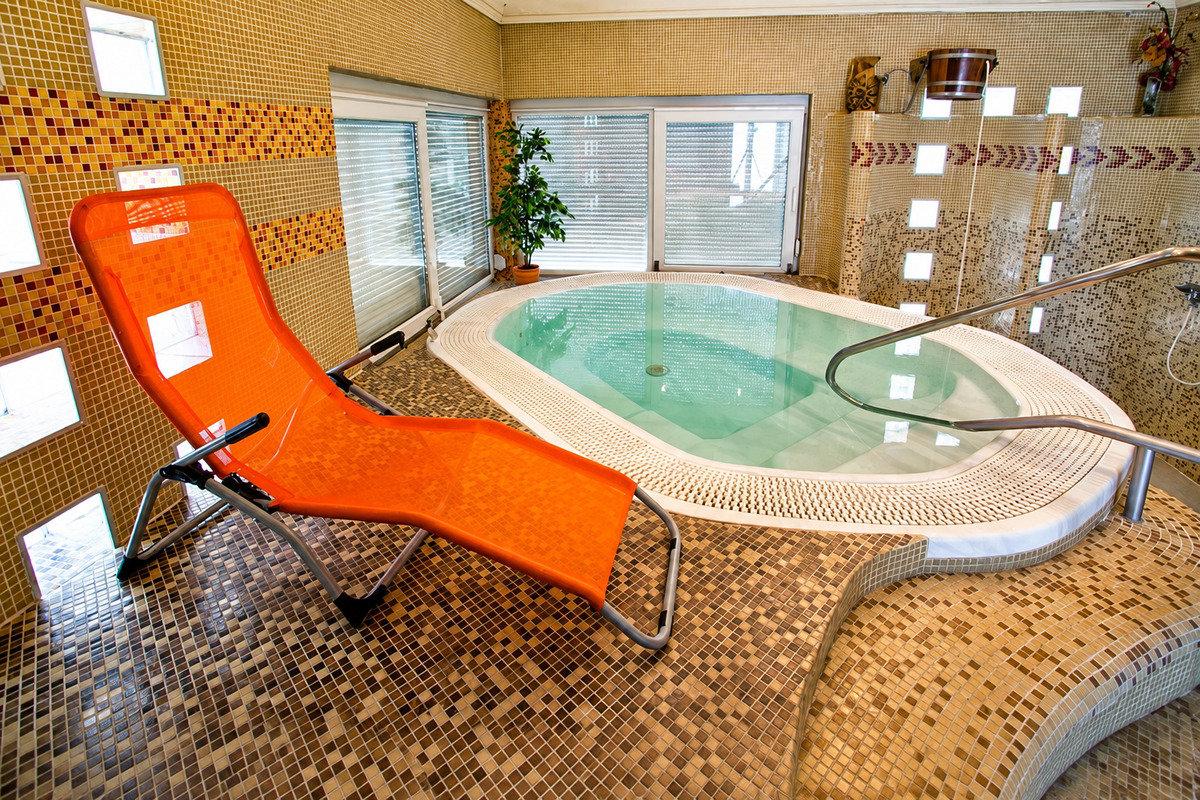 Hotel Aqua Therm ***